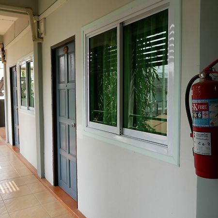 Siri Place Buri Ram Exterior foto